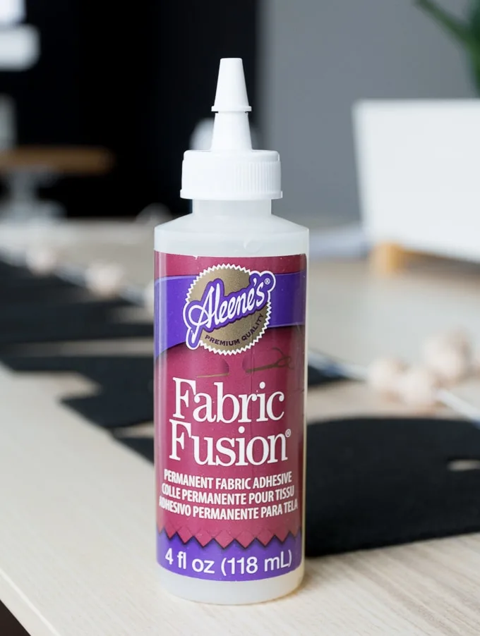 Aleene's fabric glue