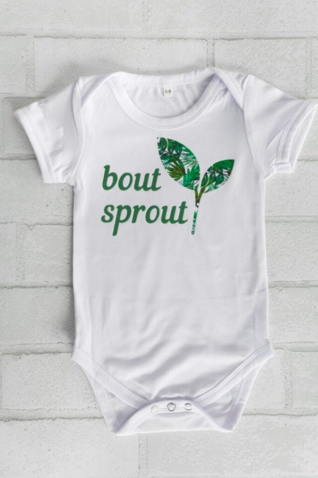 How to make personalize Cricut Infusible Ink bodysuits for a baby!