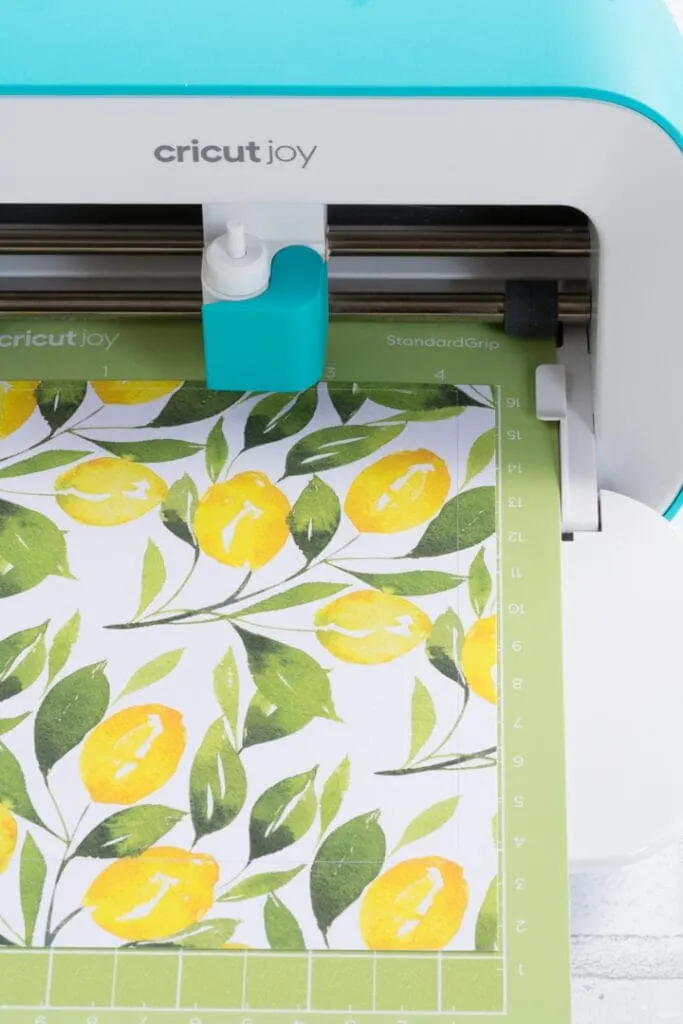 cutting deluxe adhesive paper on a cricut joy machine