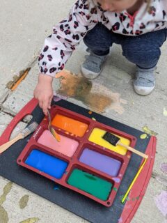 DIY sidewalk chalk paint