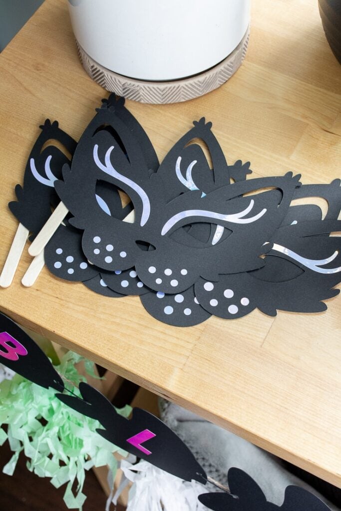 DIY cat masks for a cat birthday party