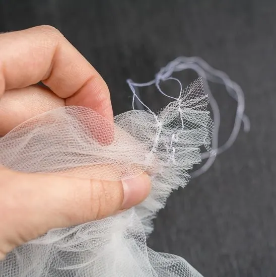 How to gather tulle fabric to make a diy veil