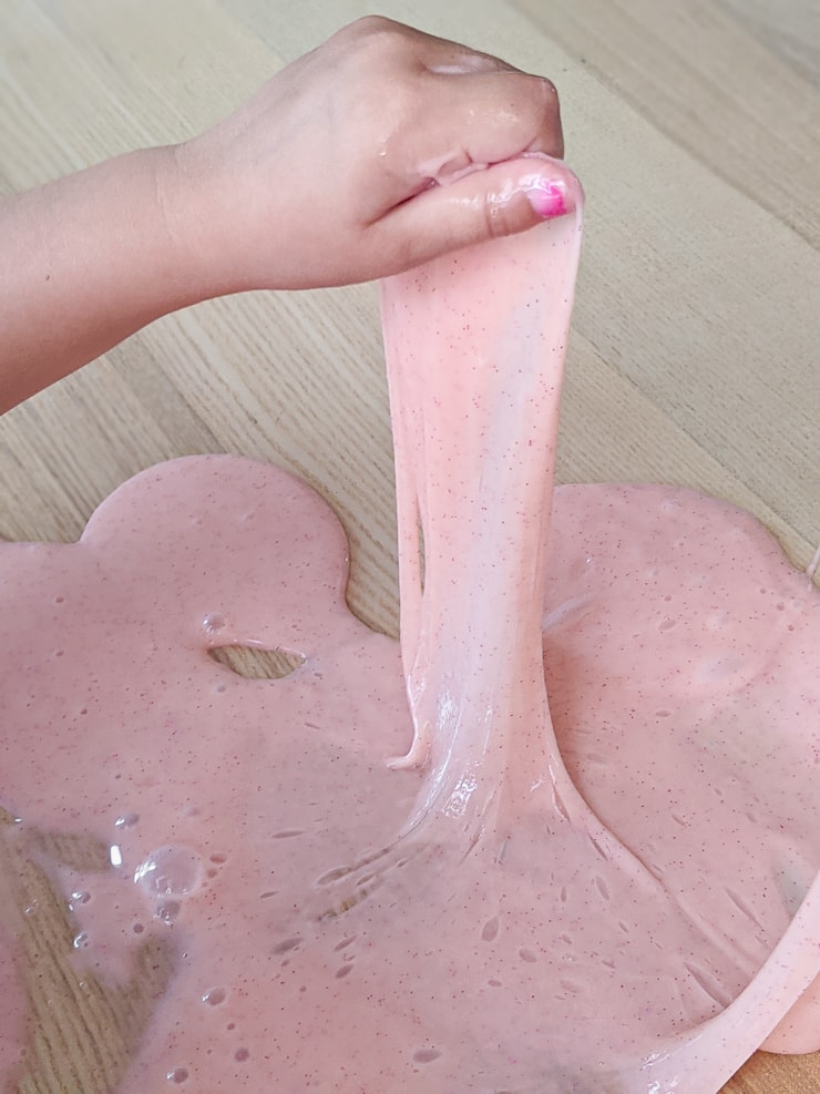 the best DIY slime recipe made using glue, water, and liquid starch