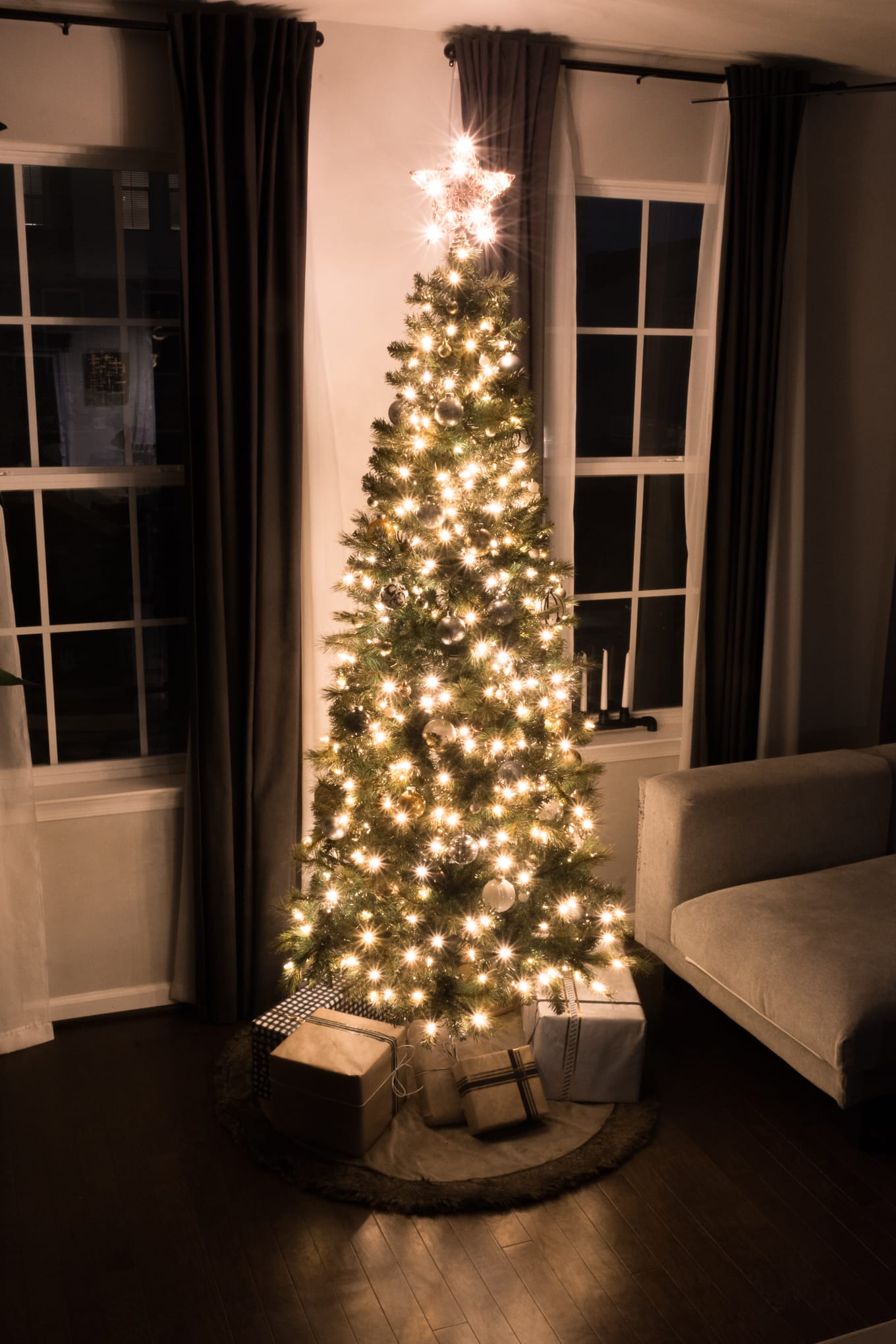 lit up christmas tree