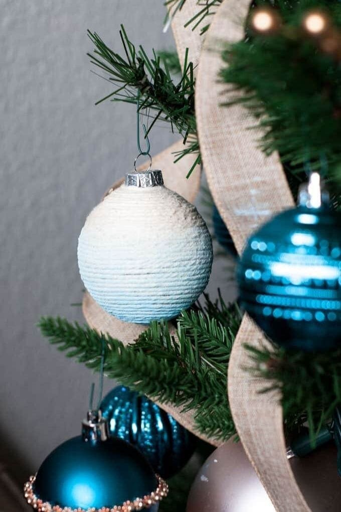 Clear Christmas Ornament Ideas using rope