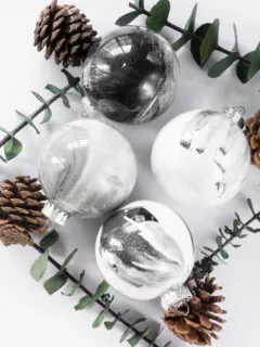 DIY marbled ornaments with paint pouring