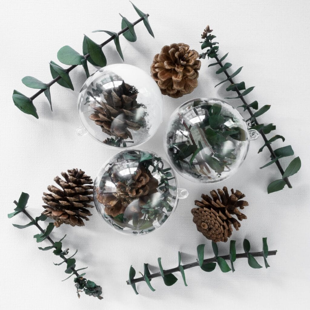 gorgeous DIY greenery-themed ornaments
