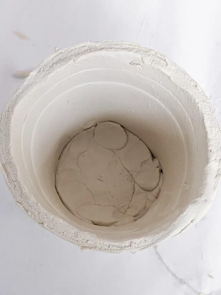 adding a bottom to a clay pot