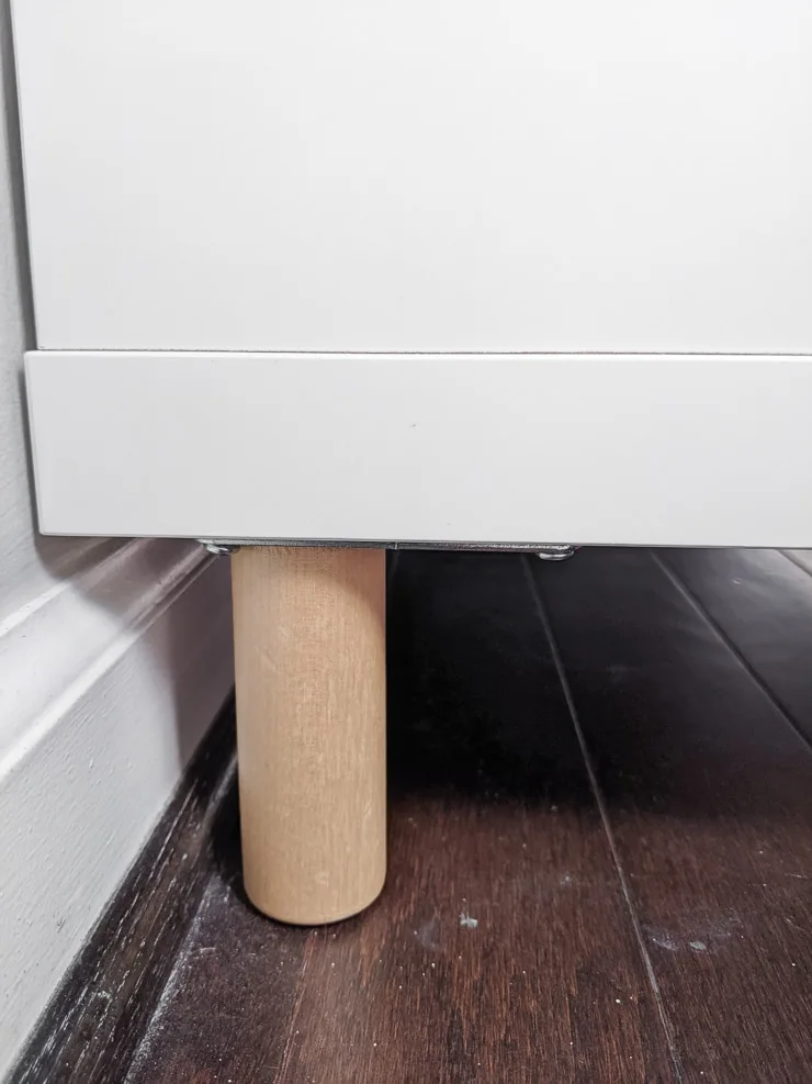 wooden legs for an Ikea Kallax unit