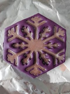 DIY silicone putty snowflake mold