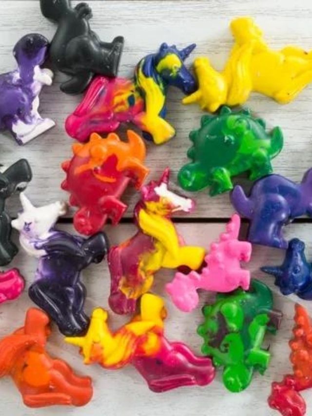 HOW TO MELT CRAYONS IN SILICONE MOLDS