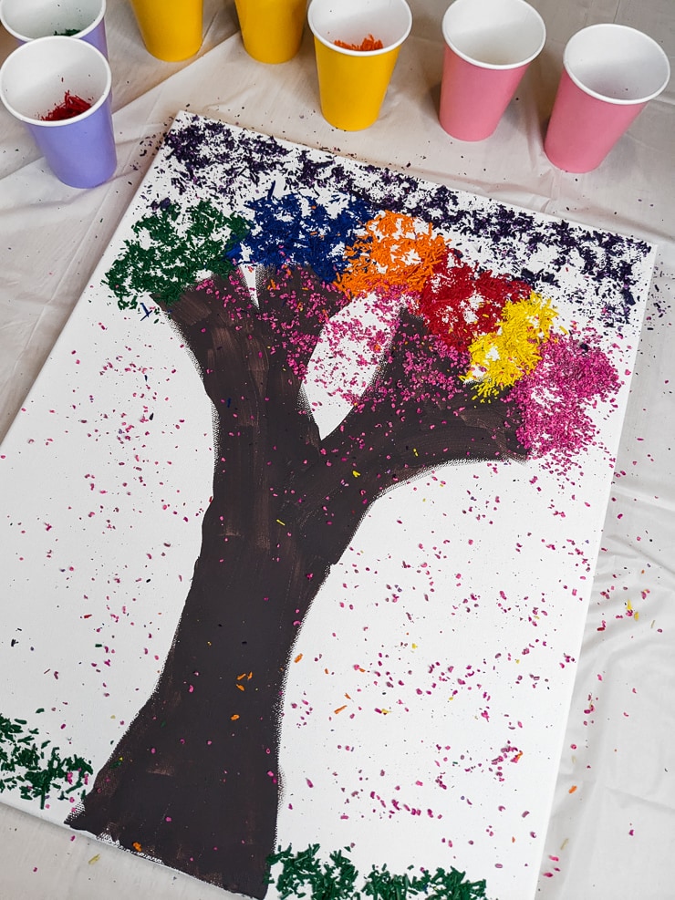 making melted crayon art of a tree