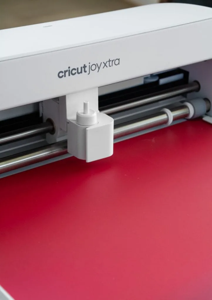  Cricut Joy Xtra Smart Cutting Machine & Joy Xtra Card